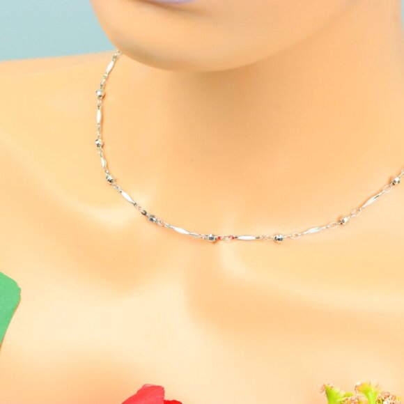 Delicate & Contemporary Necklace Chain, A Lovely Choice for Women, EVCH1684 - Picture 7 of 10